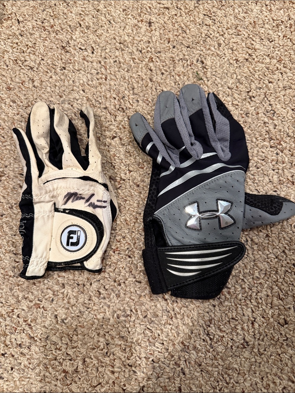 Pair of Men's Receivers/Batting Gloves - FootJoy & Under Armour Look